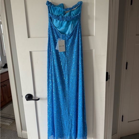 Turquoise Maxi Dress - Picture 5 of 14